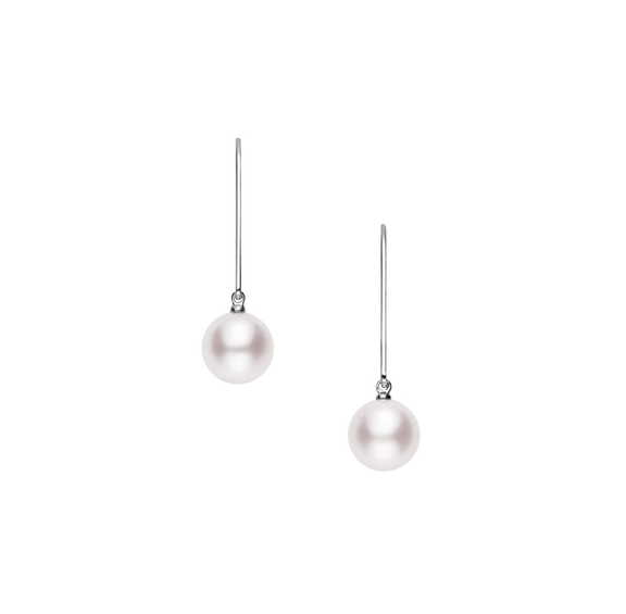 Pearl Leverback Earrings