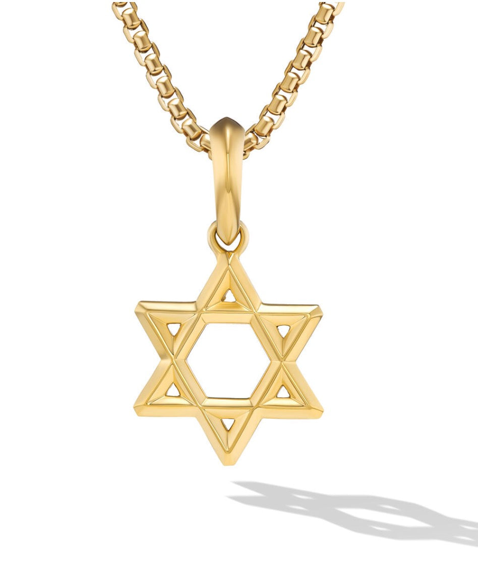 Star of David Pendant in 18K Yellow Gold, 19mm