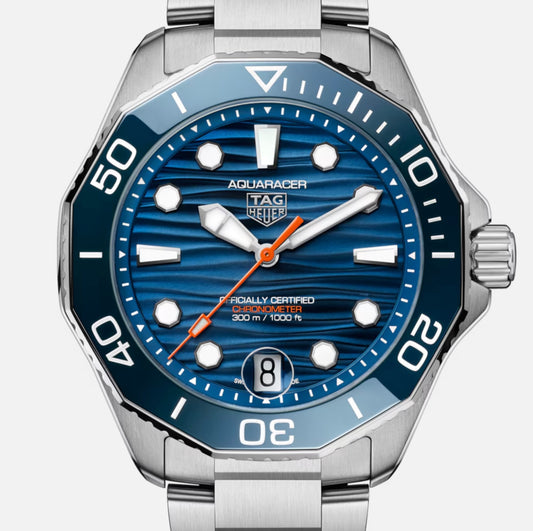 TAGHEUER AQUARACER 42MM STNLS AUTOMATIC PROFESSIONAL 300 DAT...