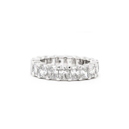 Radiant Cut Diamond Band in Platinum